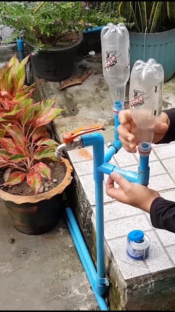 How to fix PVC pipe low water pressure at home #shorts смотреть онлайн