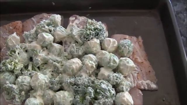 California.Рыба Halibut (палтус) запеченный с овощами. смотреть онлайн