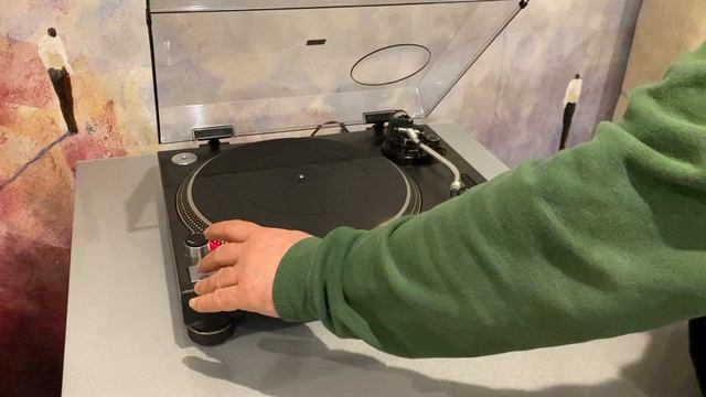 Superb, un-DJ'd Technics SL-1210 MK.II Turntable, Boxed.Hifi Hangar Demo. смотреть онлайн
