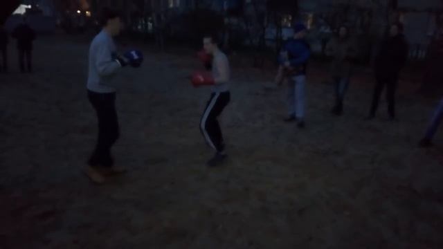 БОЙ ГАЛСТУК VS СОЛОВЕЙ. смотреть онлайн