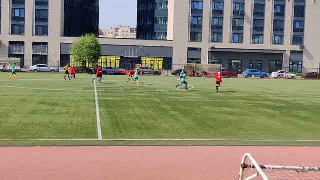 Кожаный мяч СПб 2023: Школа 418 — Школа 693, 2 тайм, 25.05.2023 смотреть онлайн