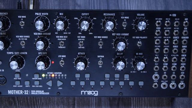The Moog MOTHER-32 PATCHBAY complete Deep Dive guide tutorial смотреть онлайн