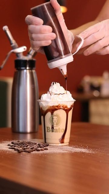 Beato Cafeteria Birigui - Capuccino Shake? смотреть онлайн