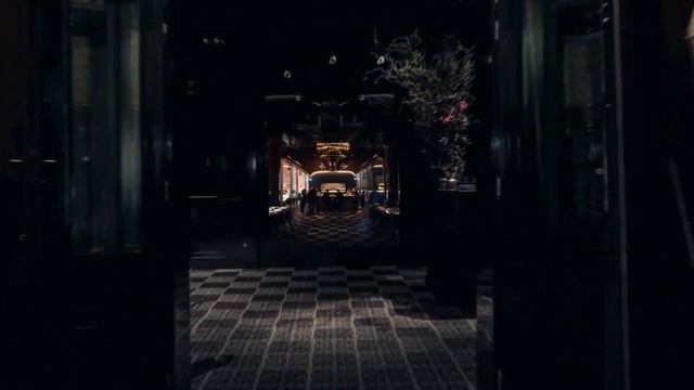 "Mon Paris" nouvelle Eau de Parfum de Yves Saint Laurent смотреть онлайн