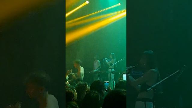 La Femme - It's Time to Wake Up 2023 LIVE @ Santiago, Chile (11/05/2023) смотреть онлайн