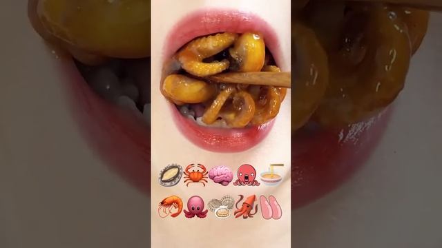 asmr 1HOUR VERY DELICIOUS EMOJI FOOD 1시간 맛있어서 배고파지는 이모지먹방 MUKBANG eating sounds смотреть онлайн