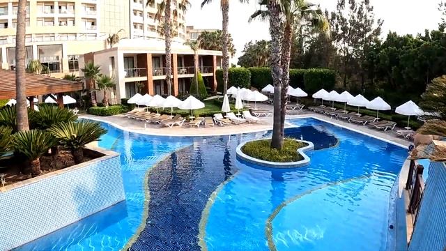 FAME RESIDENCE LARA TURKEY VLOG 2 смотреть онлайн