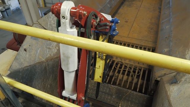 CMP Attachments Remote Excavator Boom смотреть онлайн