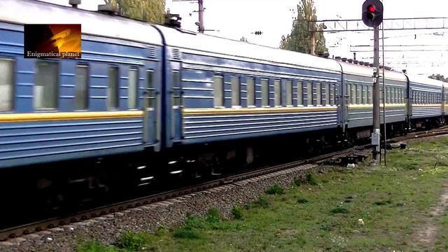 ЧС4-085 с поездом №99 смотреть онлайн