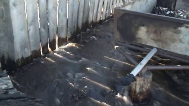Весна пришла ! Вода затопила наш двор ! смотреть онлайн