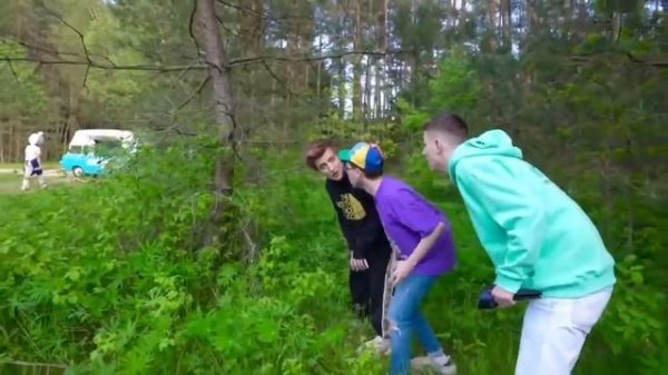 НАОБОРОТ: ВЛАД А4 ЗЛОЙ МОРОЖЕНЩИК в Реальной Жизни !