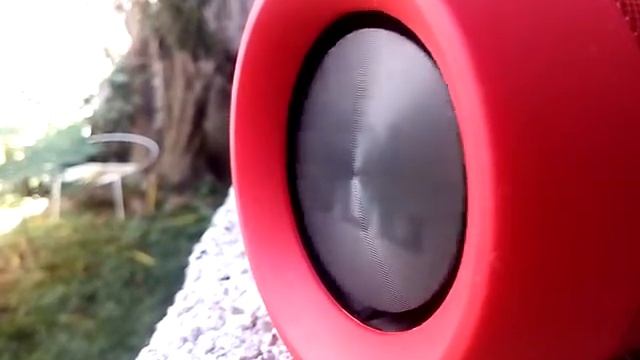 JBL Charge 2+ sexy passive radiator смотреть онлайн