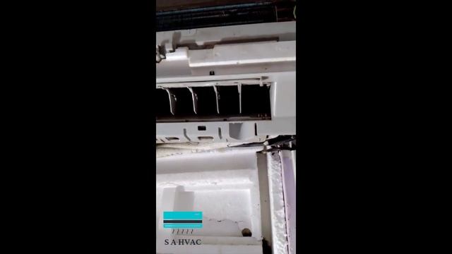 Lloyd ac error F1 F2 смотреть онлайн