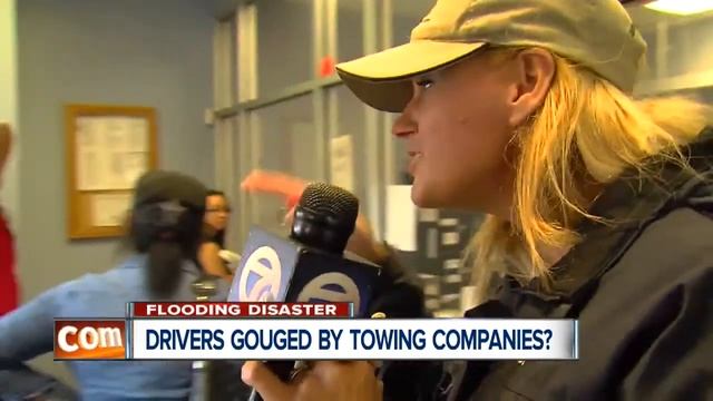 Drivers gouged by towing company смотреть онлайн