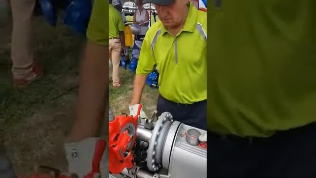 Demo from Incledon: Rigid 300 compact threading machine смотреть онлайн