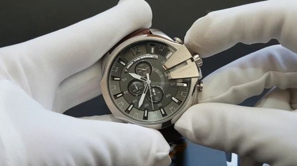 Relógio Diesel DZ4290  Mega Chief  Cinza Pulseira em Couro Marrom