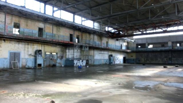 (2)Аэродром Altes Lager.Ангар 2 цеха рембазы в/ч 42030.12.03.2019 смотреть онлайн