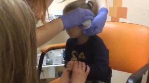 Прокололи ушки маленькой принцессе 👸👸👸