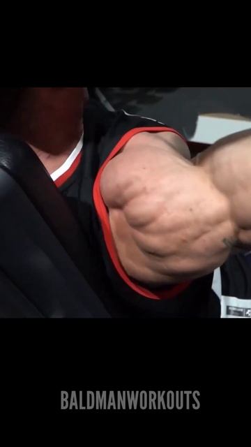 CAIKE PRO 💥 Handsome bodybuilder 💪#shorts#baldmanworkouts#sixpack смотреть онлайн