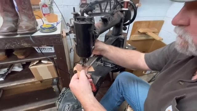 Shoe repair shop tour смотреть онлайн