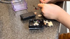 Разборка и сборка электронных часов - будильника