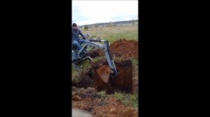 Испытание самодельного мини экскаватора