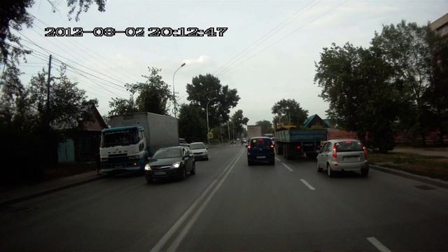 Свиньи на дороге. Н 470 СС 54rus смотреть онлайн