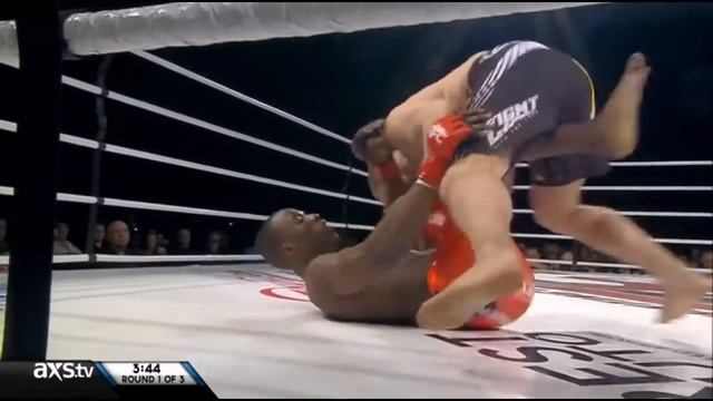 MFC 37 Kurt Southern vs Mukai Maromo смотреть онлайн