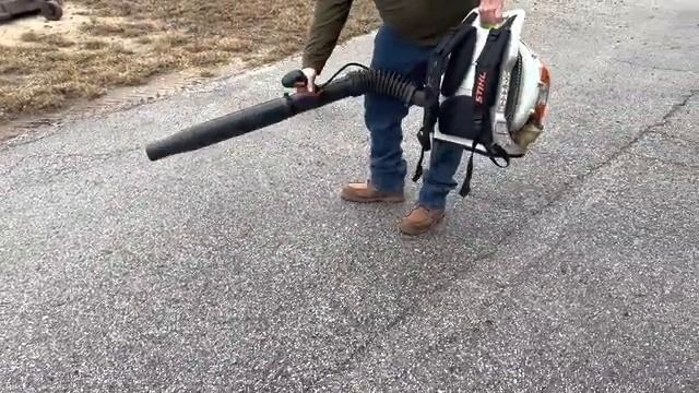 Lot 6 Stihl Backpack Blower смотреть онлайн
