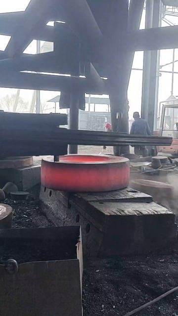 Punching process! How to drill holes for this iron block? смотреть онлайн
