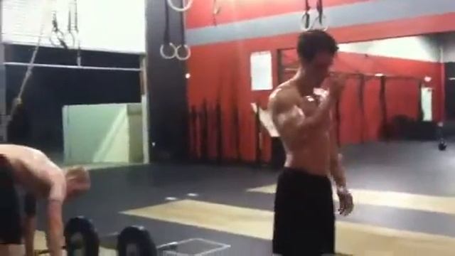 Farmer Carry WOD смотреть онлайн