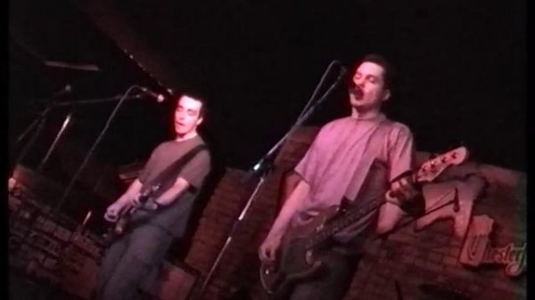 Три 15 - Концерт в клубе "Свалка", 04 05 2001г