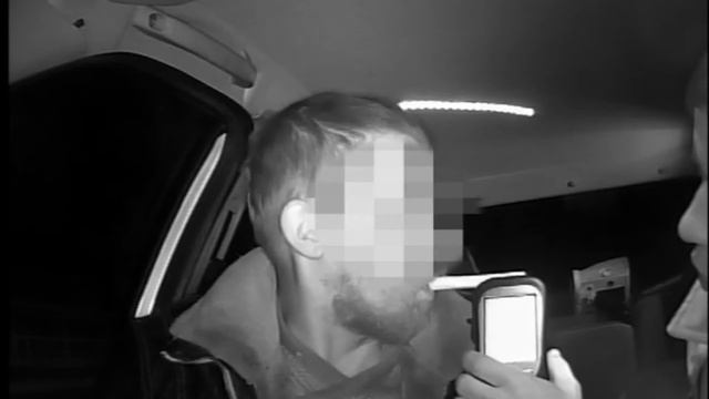 В Кандалакше сотрудники Госавтоинспекции задержали пьяных водителей смотреть онлайн