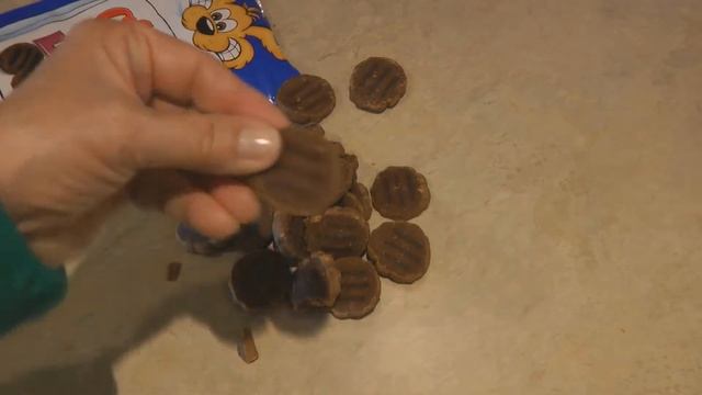 Canine Carry Outs Burger Minis Dog Treats смотреть онлайн