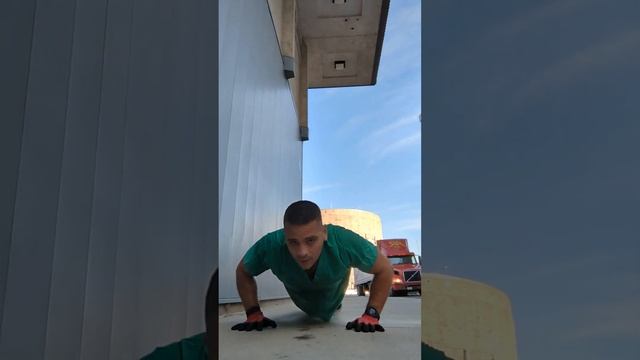 @IronWolf84 325 6-count burpees, 250 pushups, 375 squats смотреть онлайн