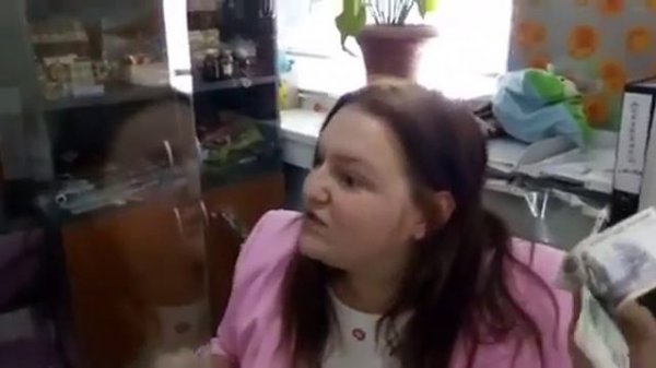 Одна тысяча пятьсот четыреста семьдесят восемь рублей