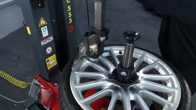 TC 555 SL Sport Räder смотреть онлайн