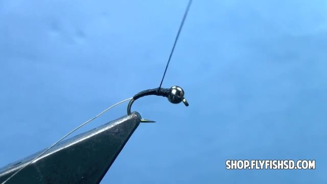 Fly Tying with Hans- Tying the Zebra Midge смотреть онлайн