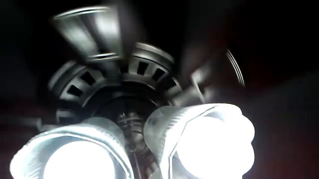 52" Hampton Bay Lyndhurst Ceiling Fan (Update) смотреть онлайн