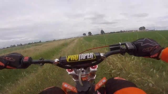 Pit Bike 125cc Full Gas смотреть онлайн