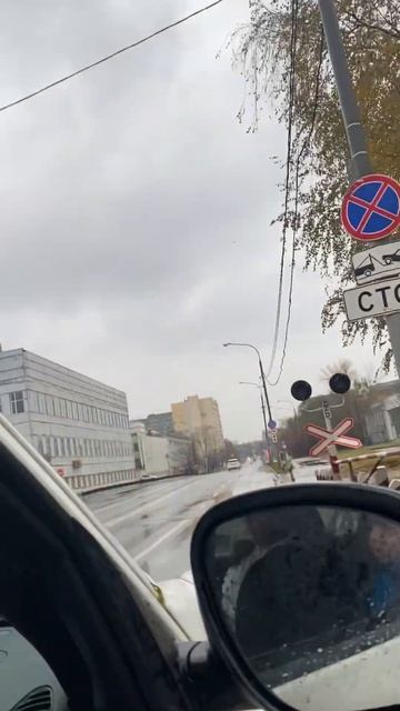 Переезд шоссе энтузиастов смотреть онлайн