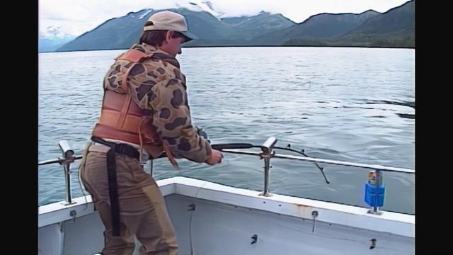 Salmon shark fishing with Tony Capra смотреть онлайн