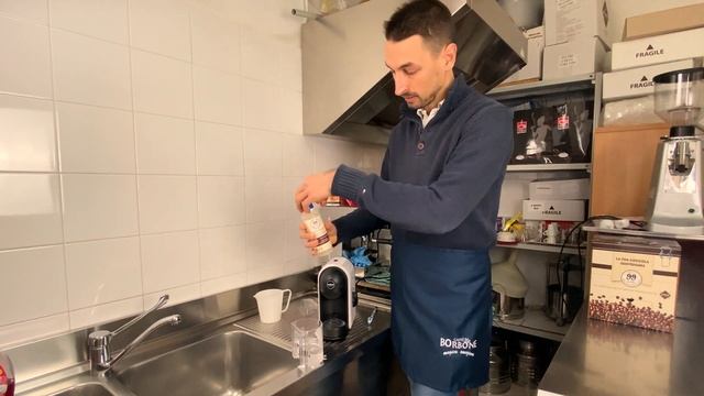 Decalcificare Lavazza a Modo Mio! Come fare e perché farlo! FONDAMENTALE per salvaguardare macchina смотреть онлайн