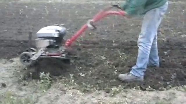 Briggs Stratton cu freze hexagon. смотреть онлайн
