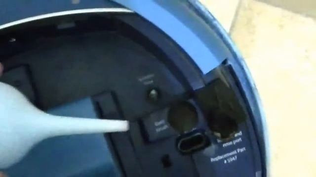 How to fix IRobot scooba 5800 380 390 water doesnt pour on floor Pump use solution смотреть онлайн
