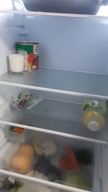 Уборка в холодильнике #españa #жизньвиспании #уборка #холодильник #уборкаквартиры #испания смотреть онлайн