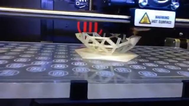 Makerbot Day 1 смотреть онлайн