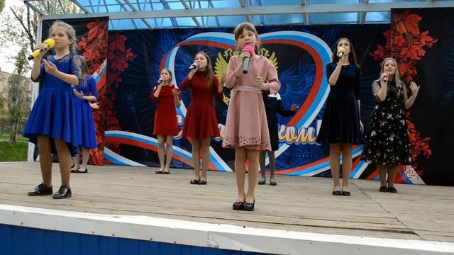 ,, Победа ! ,, группы ,, Частный Визит ,, и ,, Адрес детства ,, смотреть онлайн