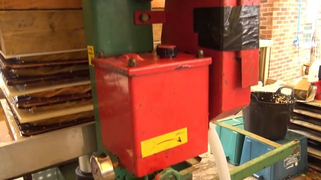 Oxford Farmhouse - how we made apple juice in 2020 смотреть онлайн