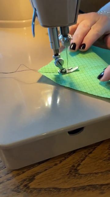 Singer 404 Sewing Machine Listed on eBay смотреть онлайн